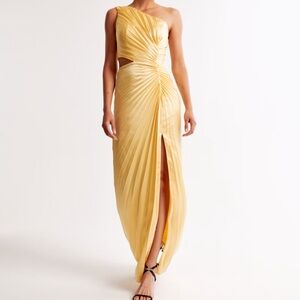The A&F Giselle Pleated One-Shoulder Cutout Maxi Dress
